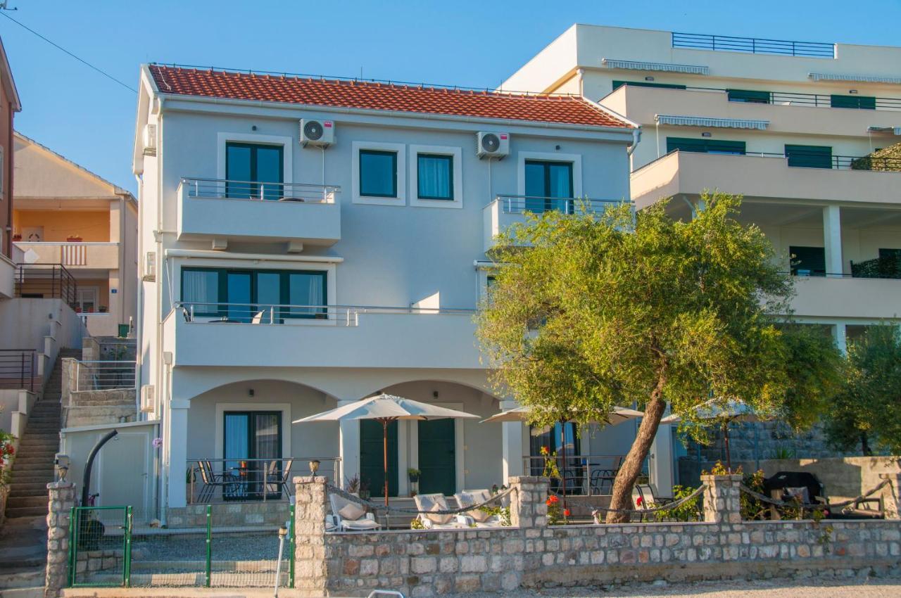Beach Apartments Teodo Esterno foto